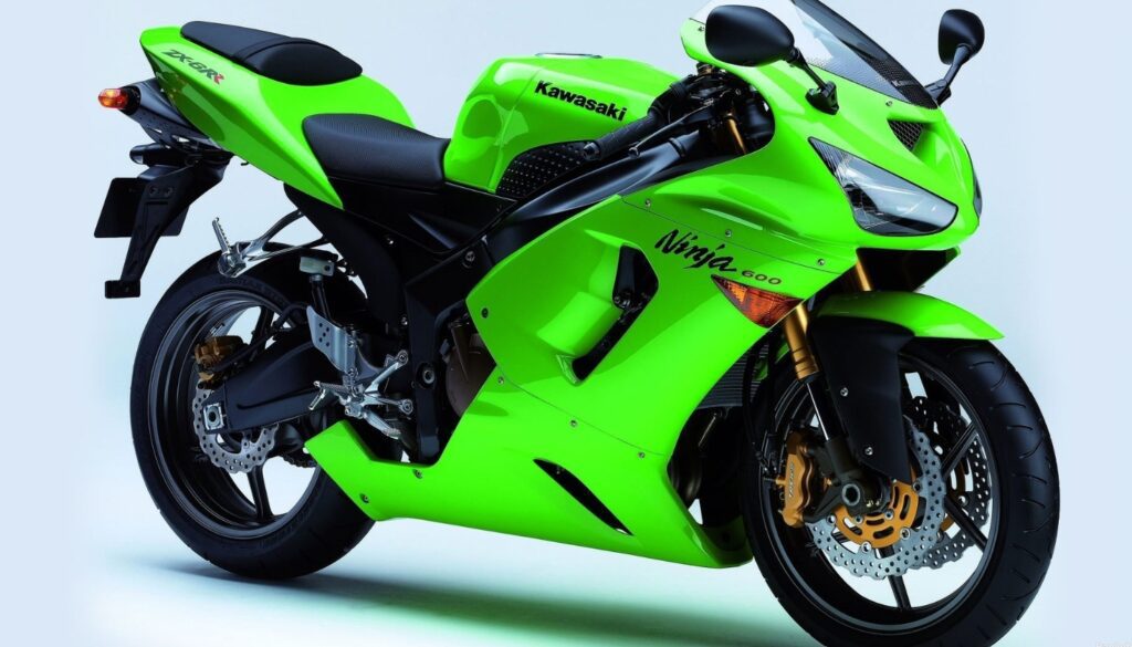 Лучшие мотоциклы для начинающих 5 Кроссовый мотоцикл 250 кубов