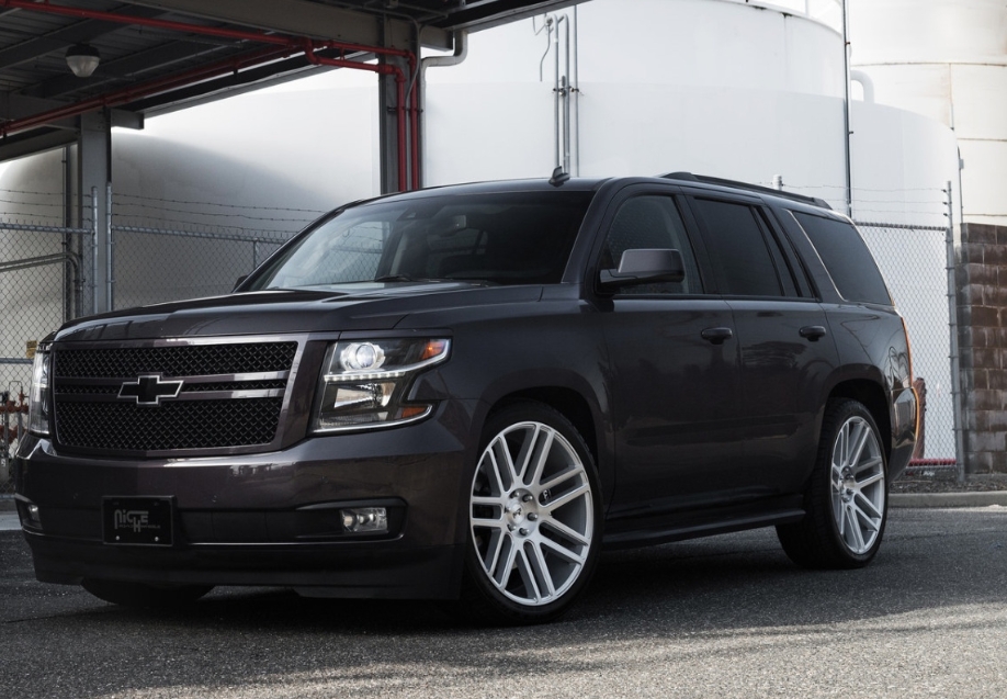 Chevrolet Tahoe 2018: Супертяжелый внедорожник 2 Chevrolet Tahoe 2018