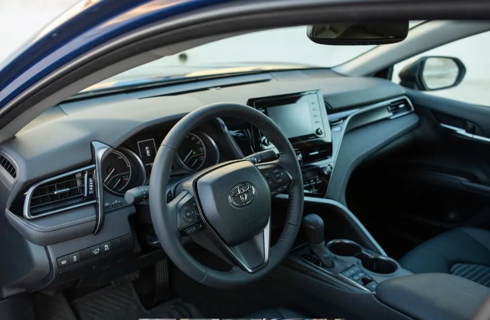Toyota Camry 2023 года выпуска 4 Toyota Camry 2023