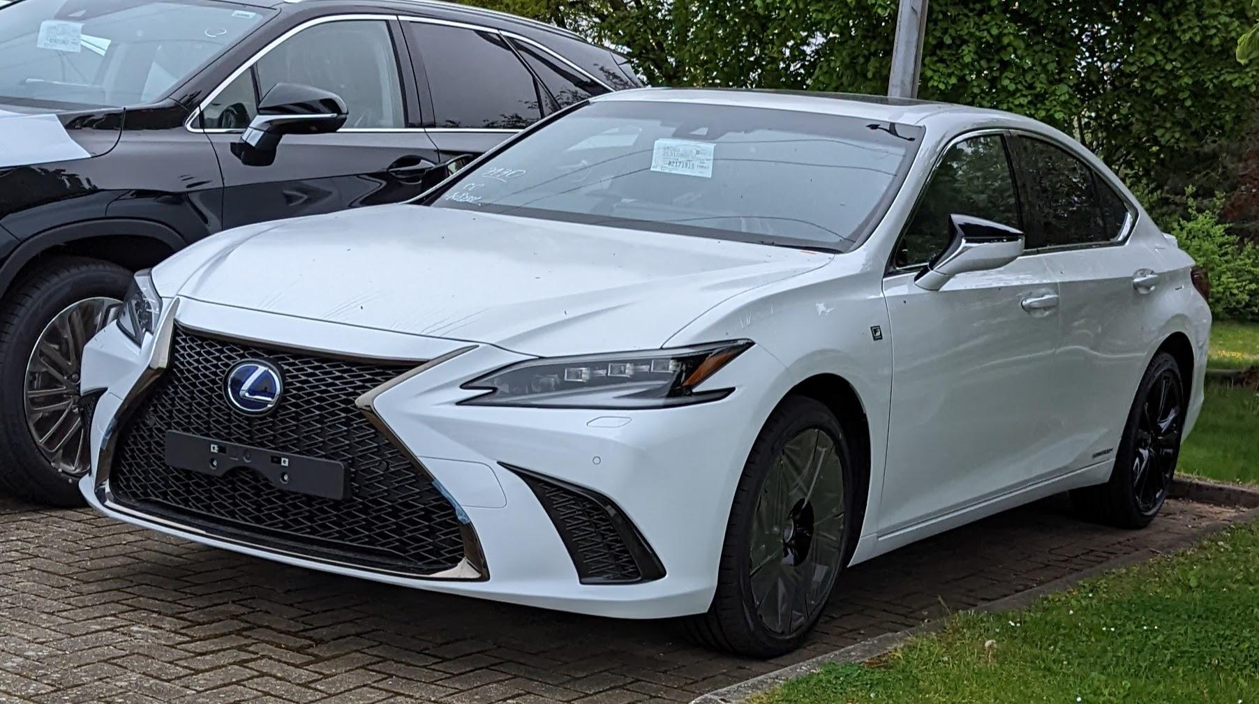 Lexus IS 2022 года выпуска, обзор 16 Lexus IS 2022