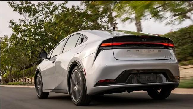 Как работает гибридный автомобиль