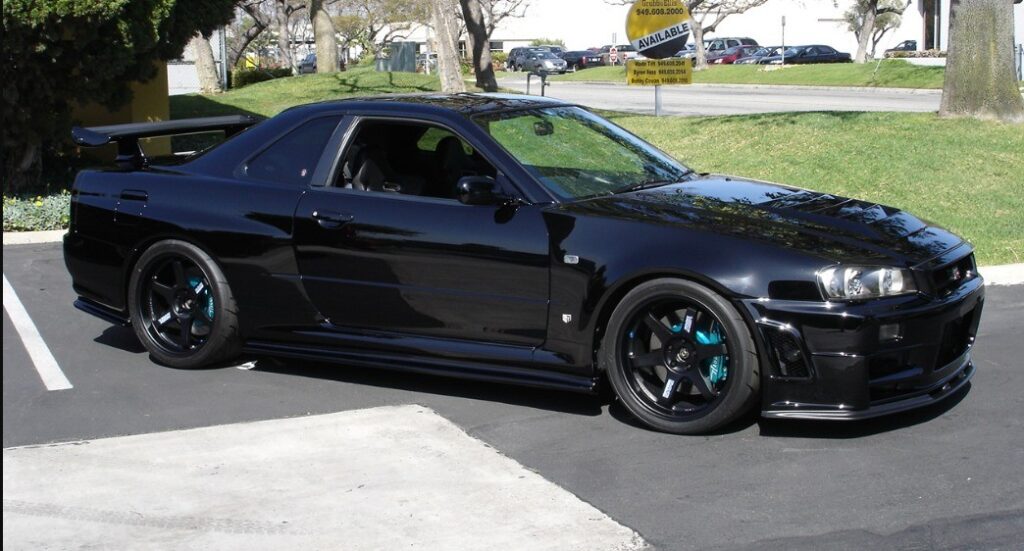 Nissan Skyline GT-R R34