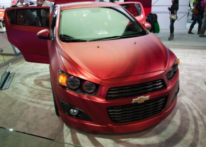 Обзор Chevrolet Sonic 2020, плюсы и минусы